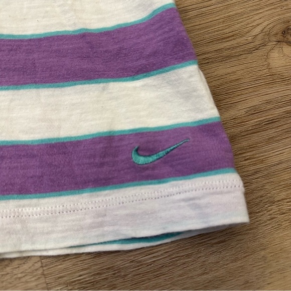 Nike Purple and White Striped Tee size M - Picture 4 of 5